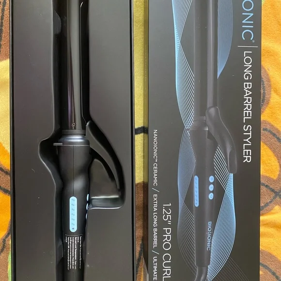 Bio Ionic Black Curling Iron 1.25” - Picture 2 of 6
